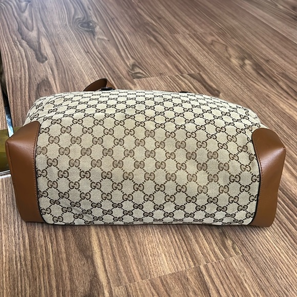 A288 - ๐ฏ % authentic Gucci shoulder bag - Picture 12 of 16